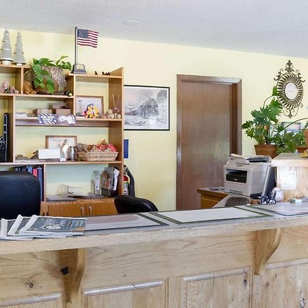Rodeway Inn Pine River Екстериор снимка