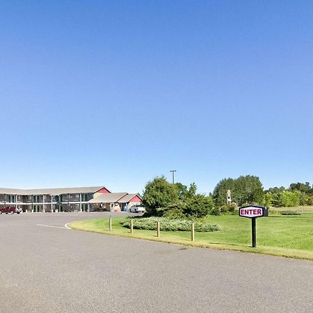 Rodeway Inn Pine River Екстериор снимка