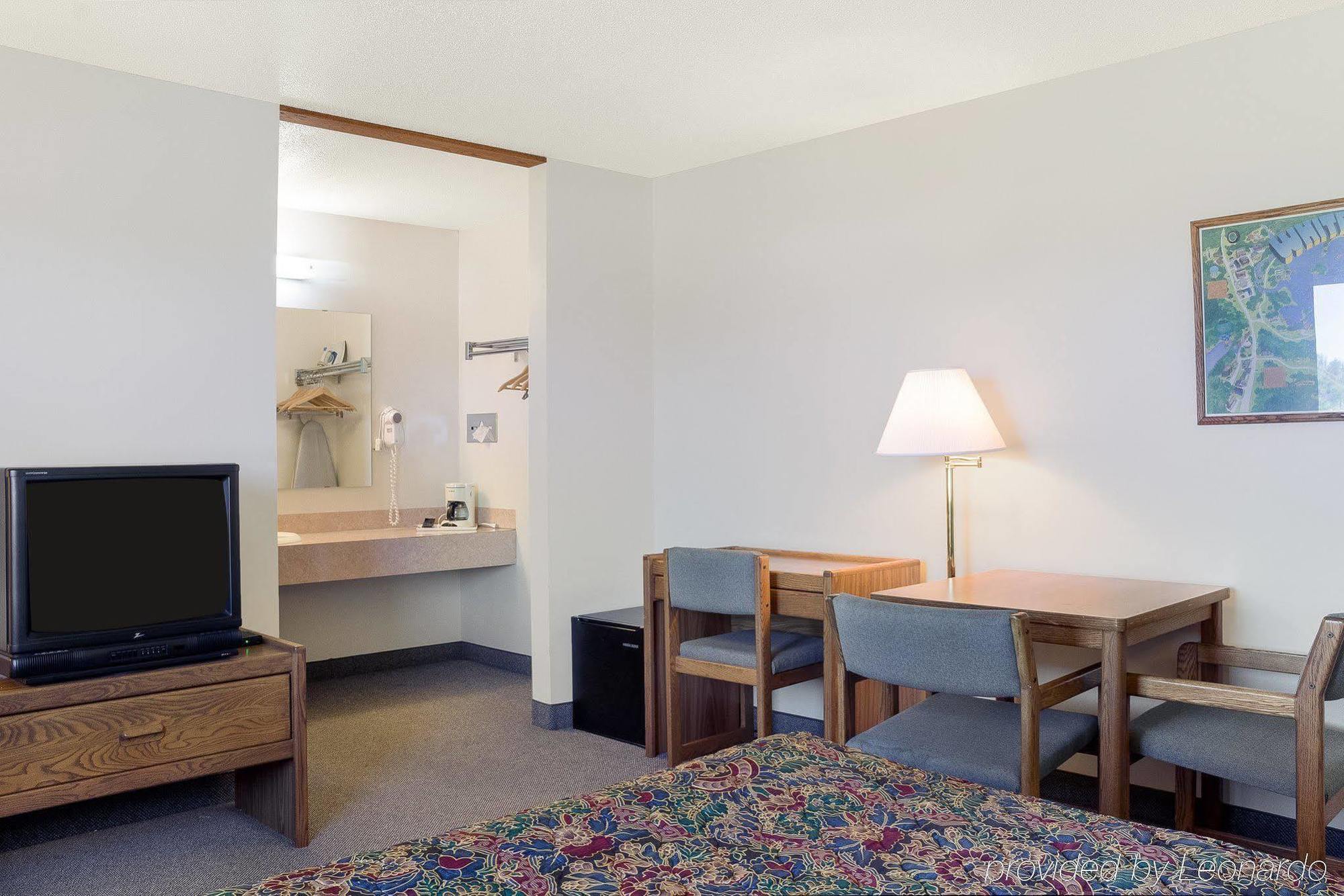 Rodeway Inn Pine River Екстериор снимка