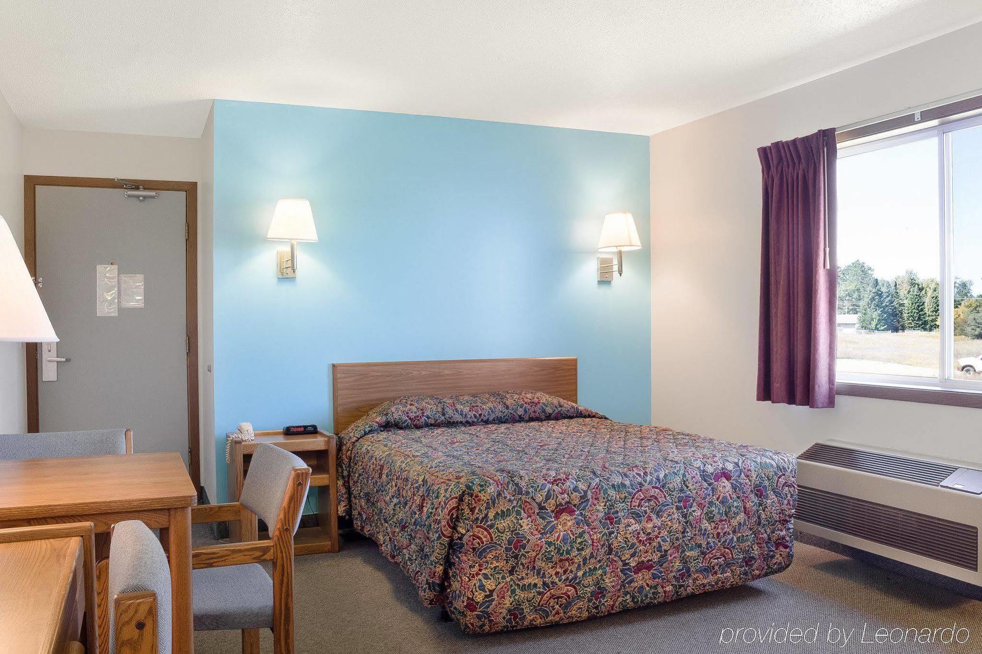 Rodeway Inn Pine River Екстериор снимка